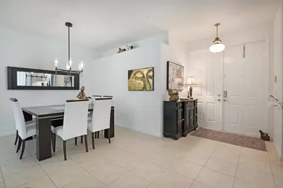 9061 Dupont Place, Wellington, FL 33414 - Photo 9