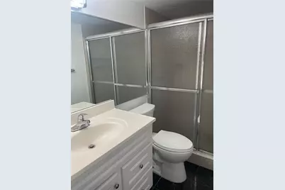 7520 SW 153rd Place, Miami, FL 33193 - Photo 9
