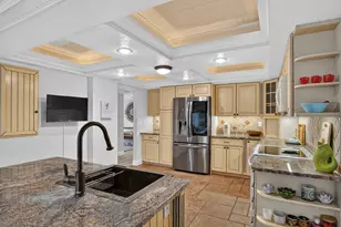 3400 Twin Lakes Terrace, Fort Pierce, FL 34951 - Photo 9