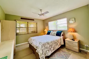 437 Chatham U, West Palm Beach, FL 33417 - Photo 5