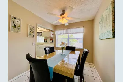 437 Chatham U, West Palm Beach, FL 33417 - Photo 1
