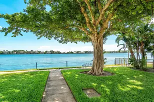 131 Yacht Club Way, Hypoluxo, FL 33462 - Photo 37