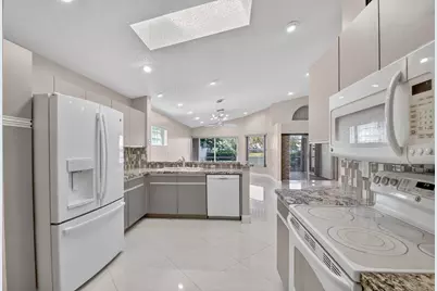 7891 Sailing Shores Terrace, Boynton Beach, FL 33437 - Photo 11