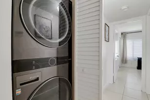 3630 Alder Dr, West Palm Beach, FL 33417 - Photo 35