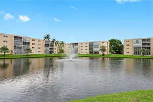 424 SE 10th St, Dania Beach, FL 33004 - Photo 1