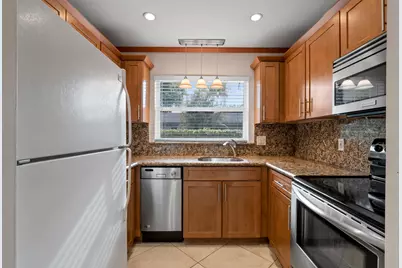 1106 NE 16th Court #2, Fort Lauderdale, FL 33305 - Photo 1