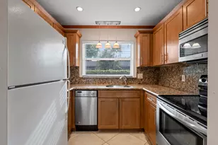 1106 NE 16th Ct, Fort Lauderdale, FL 33305 - Photo 35