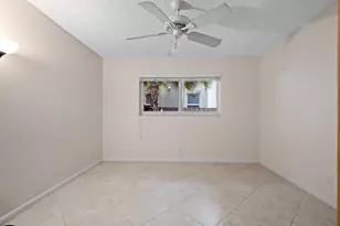 1106 NE 16th Ct, Fort Lauderdale, FL 33305 - Photo 17