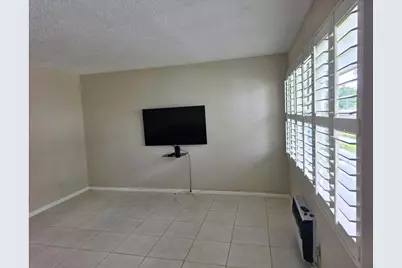 418 Tilford T #418, Deerfield Beach, FL 33442 - Photo 5