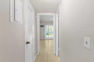 418 Tilford T, Deerfield Beach, FL 33442 - Photo 7