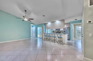 1202 NW Sun Terrace Cir, Port Saint Lucie, FL 34986 - Photo 25