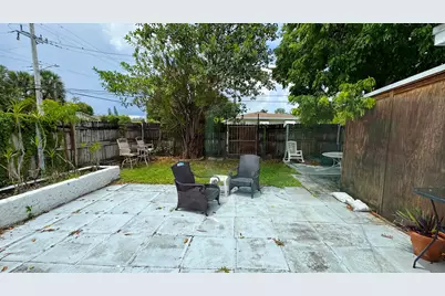 509 SE 2nd Avenue, Dania Beach, FL 33004 - Photo 17