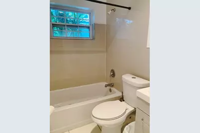 511 SE 2nd Avenue #South, Dania Beach, FL 33004 - Photo 17