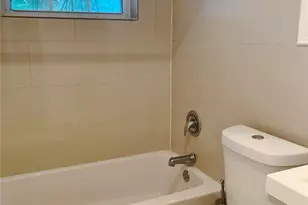 511 SE 2nd Ave, Dania Beach, FL 33004 - Photo 17
