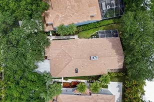 21 Grand Bay Cir, Juno Beach, FL 33408 - Photo 29