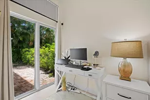21 Grand Bay Cir, Juno Beach, FL 33408 - Photo 15