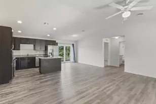 8007 Royal Ct, Labelle, FL 33935 - Photo 9