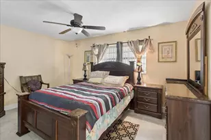 4290 NW 49th Terrace NW, Lauderdale Lakes, FL 33319 - Photo 13