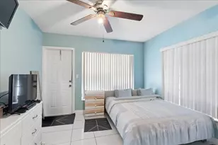 4290 NW 49th Terrace NW, Lauderdale Lakes, FL 33319 - Photo 15