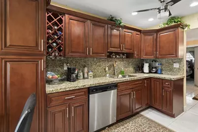 4290 NW 49th Terrace NW, Lauderdale Lakes, FL 33319 - Photo 7