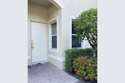 8125 Mulligan Circle, Port Saint Lucie, FL 34986 - Photo 3