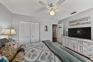 522 Cypress Green Cir, Wellington, FL 33414 - Photo 37
