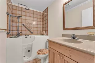 1406 NW 8th St, Dania Beach, FL 33004 - Photo 25