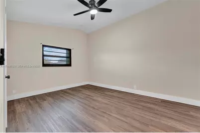 1406 NW 8th Street, Dania Beach, FL 33004 - Photo 23