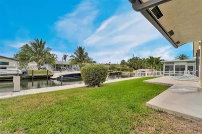 1406 NW 8th Street, Dania Beach, FL 33004 - Photo 5