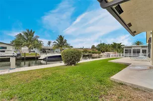 1406 NW 8th St, Dania Beach, FL 33004 - Photo 5