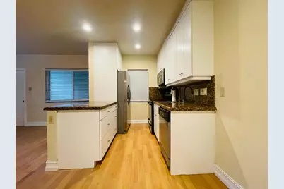 1423 Holly Heights Drive #7, Fort Lauderdale, FL 33304 - Photo 5