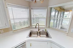 3325 Ironwood Ave, Port Saint Lucie, FL 34952 - Photo 15