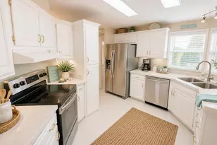 3325 Ironwood Ave, Port Saint Lucie, FL 34952 - Photo 11