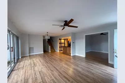 11551 Winchester Drive, Palm Beach Gardens, FL 33410 - Photo 5