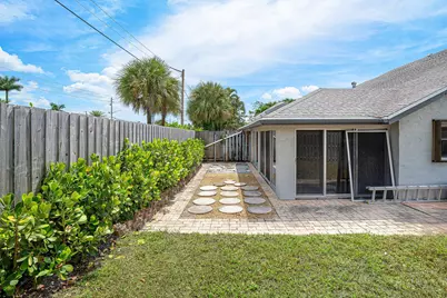 2757 SW 2nd Street #2757, Delray Beach, FL 33445 - Photo 29