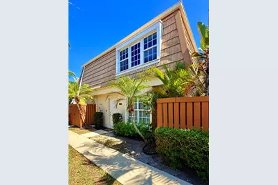 11584 Winchester Drive, Palm Beach Gardens, FL 33410 - Photo 1