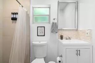 2709 Dewey St, Hollywood, FL 33020 - Photo 13