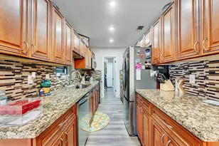 661 Eagle Cir, Delray Beach, FL 33444 - Photo 23