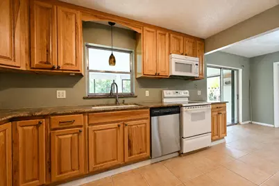 2485 SE Sidonia Street, Port Saint Lucie, FL 34952 - Photo 13