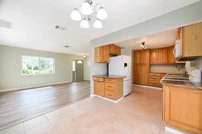 2485 SE Sidonia Street, Port Saint Lucie, FL 34952 - Photo 9