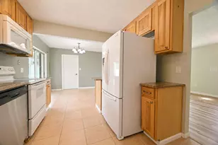 2485 SE Sidonia St, Port Saint Lucie, FL 34952 - Photo 13