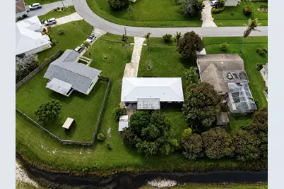 2485 SE Sidonia Street, Port Saint Lucie, FL 34952 - Photo 35
