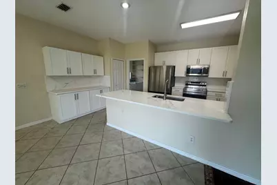 981 NW Tuscany Drive, Port Saint Lucie, FL 34986 - Photo 15