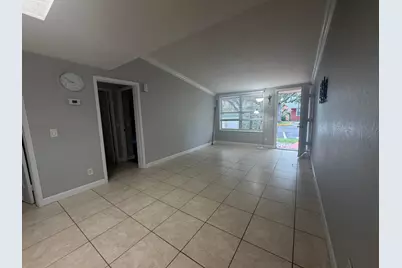 7194 Southgate Boulevard, Tamarac, FL 33321 - Photo 7