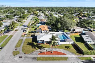 1900 SW 33rd Ave, Fort Lauderdale, FL 33312 - Photo 1