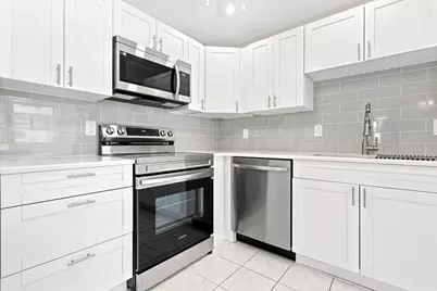 294 Tuscany Lane #f, Delray Beach, FL 33446 - Photo 1