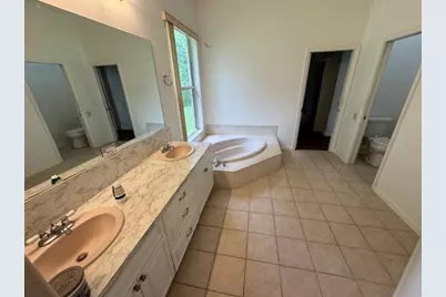 18554 SE Old Trail Drive E, Jupiter, FL 33478 - Photo 17
