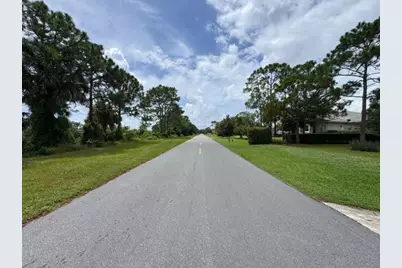 18554 SE Old Trail Drive E, Jupiter, FL 33478 - Photo 3