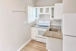 3801 N Andrews Ave, Oakland Park, FL 33309 - Photo 3