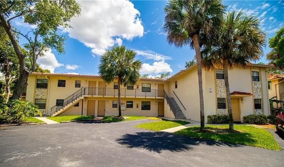 11432 NW 45th St - 11432 NW 45th St, Coral Springs, FL 33065 Luxury Property | Jose Angel Pina